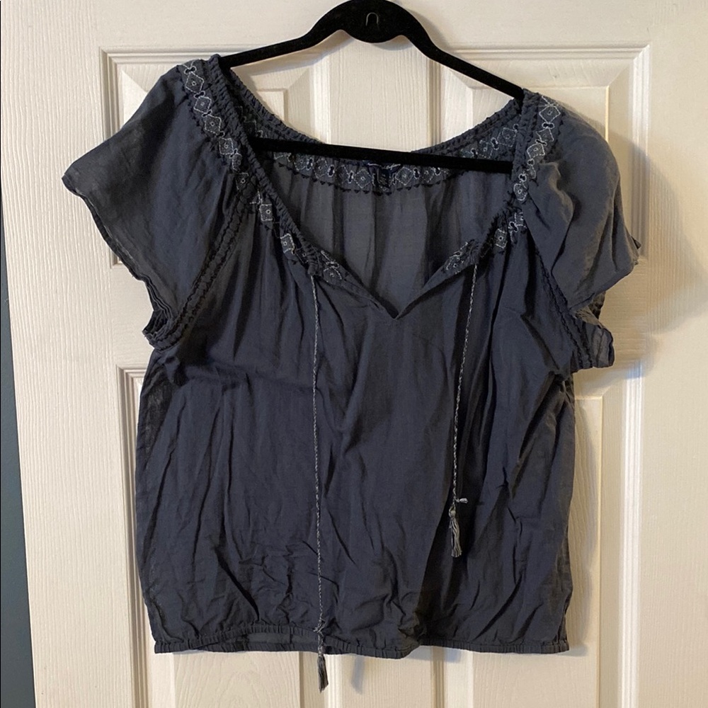 American Eagle Outfitters Gray Ruched Tie Front Blouse